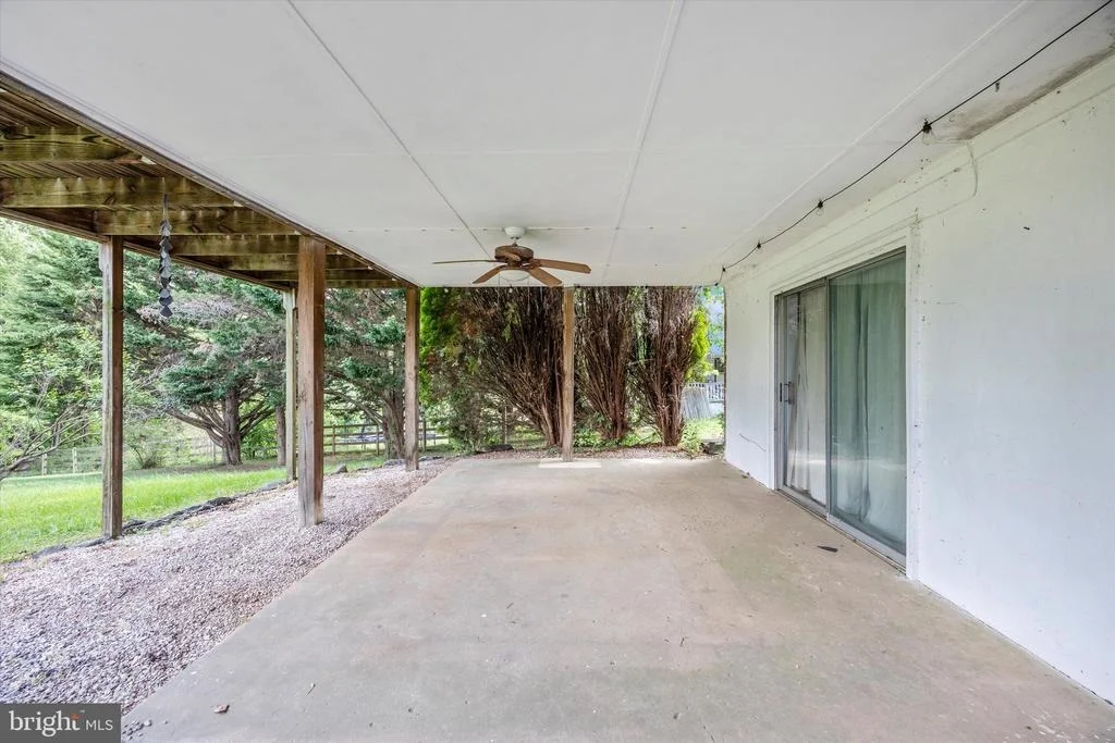 Photo of 3905 SUGARLOAF DRIVE