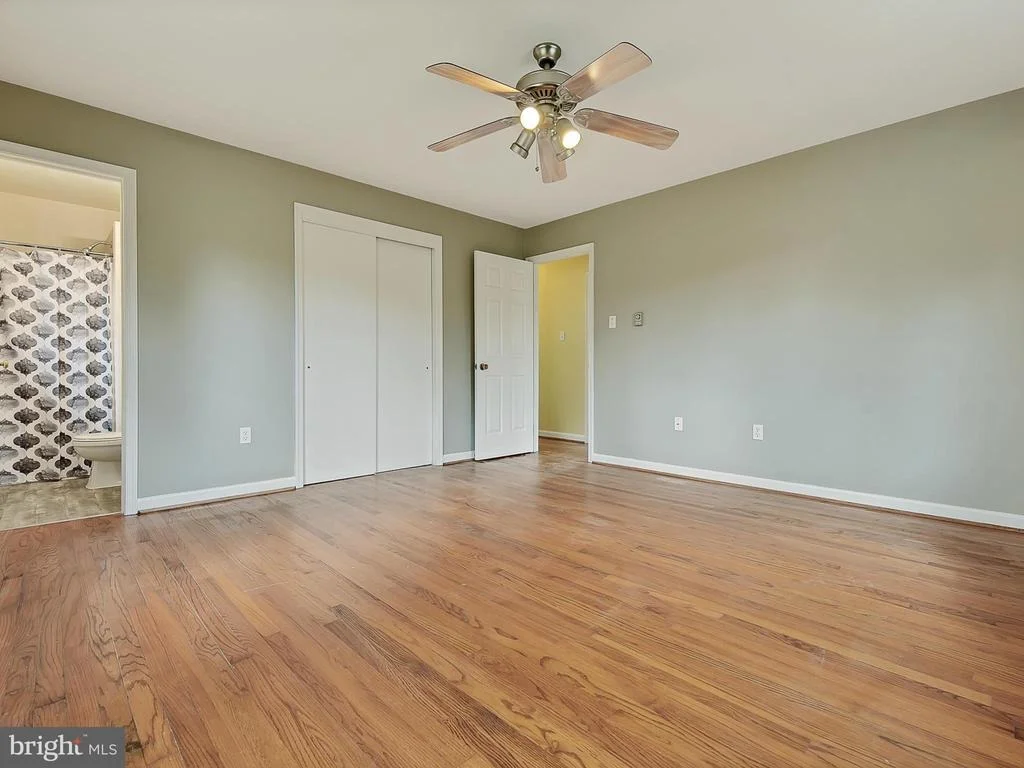 Photo of 7299 BEECHTREE LANE