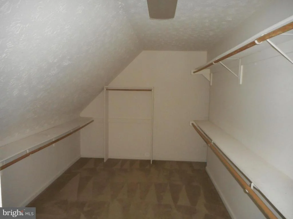 Photo of 11535 HONEYSUCKLE COURT