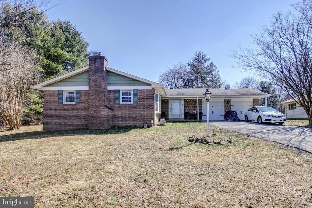 Photo of 14016 SCHAEFFER ROAD