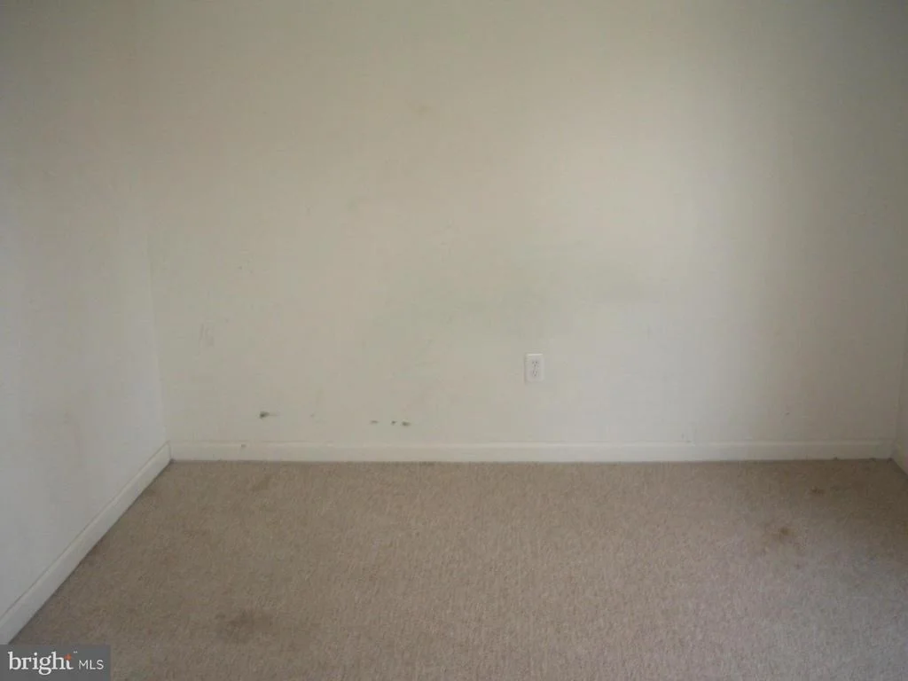 Photo of 3321 MEADOW LANE