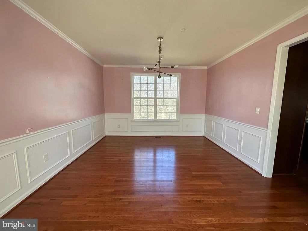 Photo of 7376 TOTTENHAM DRIVE