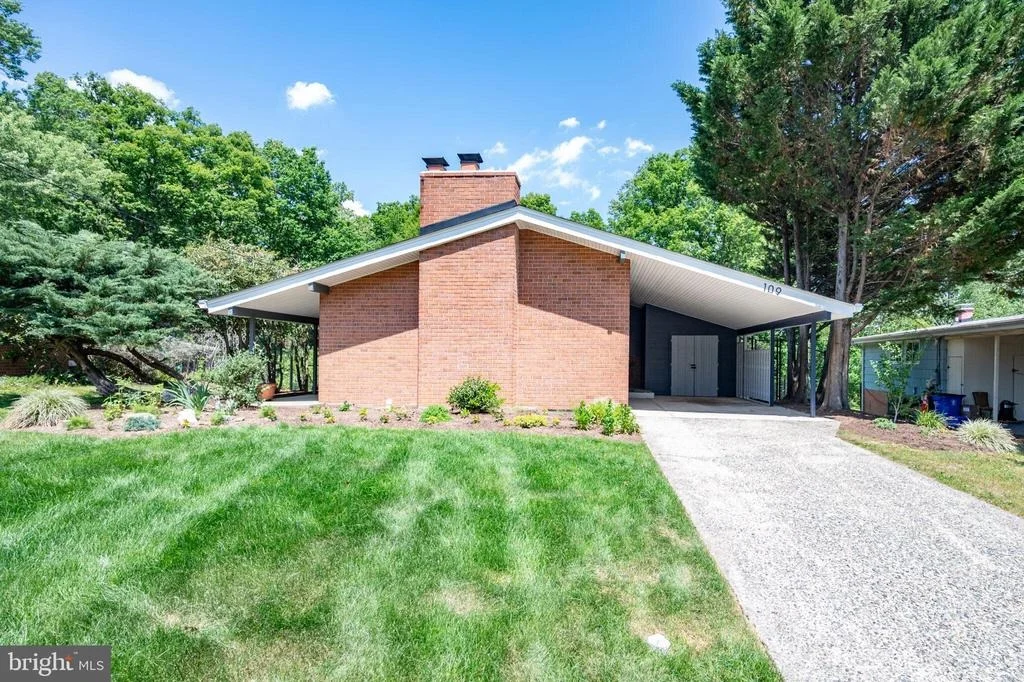 Photo of 109 BLUFF TERRACE