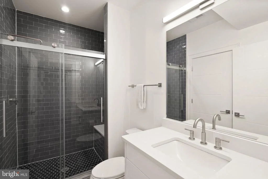 Photo of 1054 KINGLET COURT