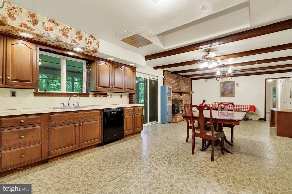 Photo of 1232 TAYLOR AVENUE