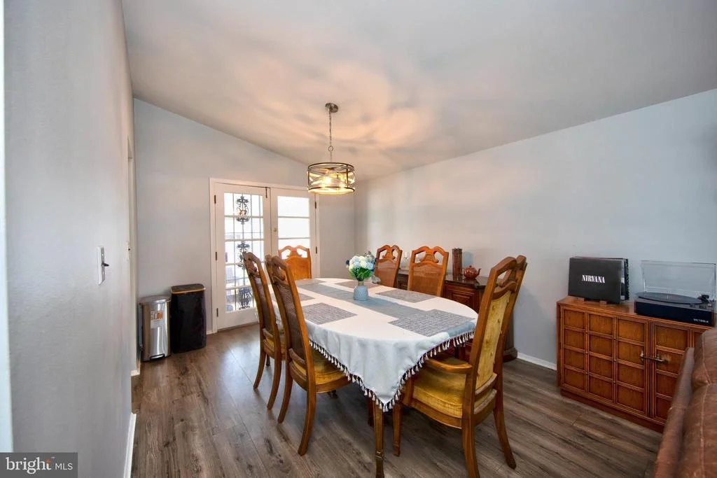 Photo of 3308 GREENMEAD ROAD