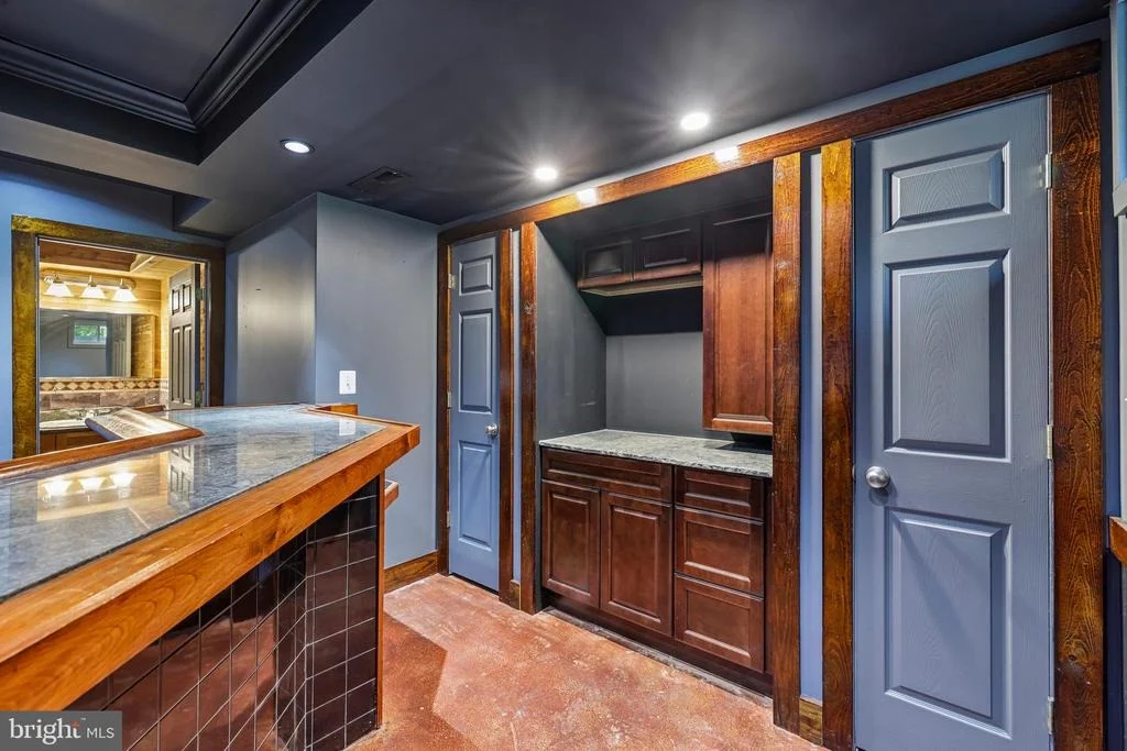 Photo of 683 POWHATAN BEACH ROAD