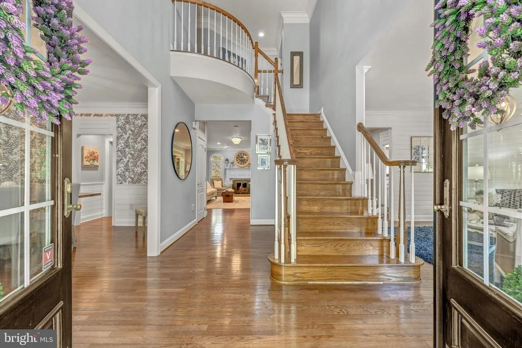 Photo of 24165 SPRING MEADOW CIRCLE