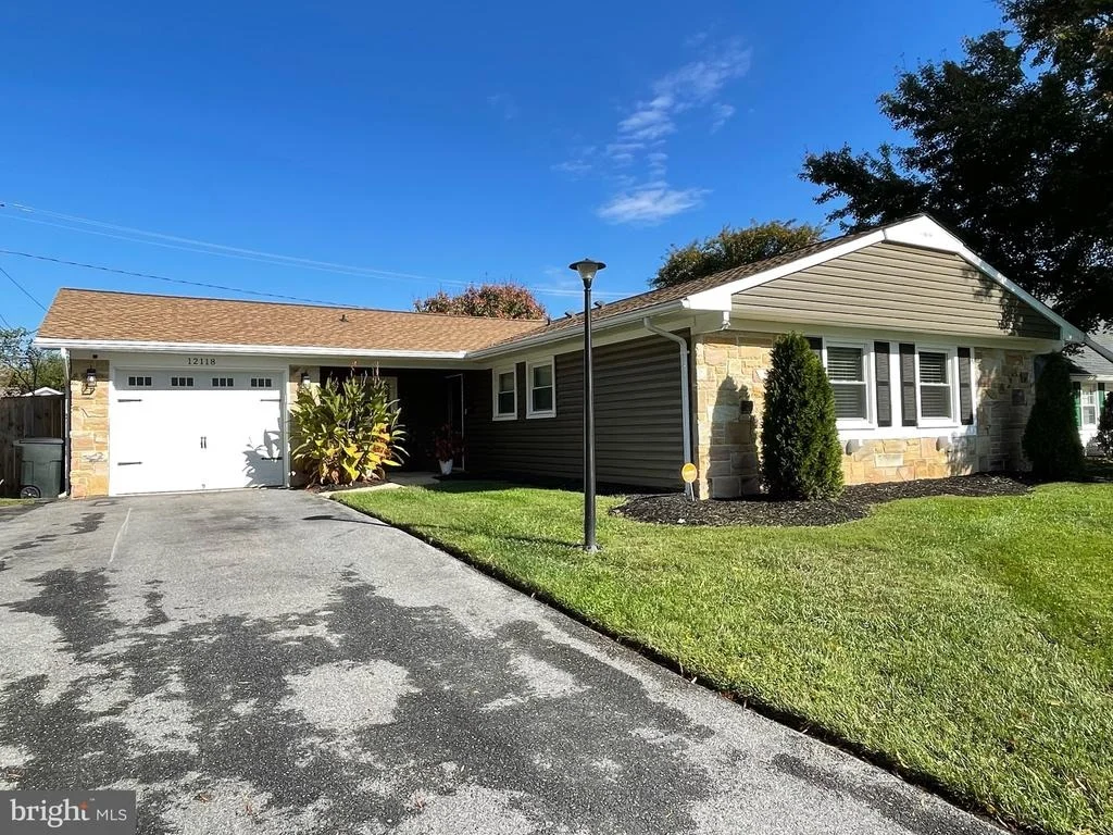 Photo of 12118 MACKELL LANE