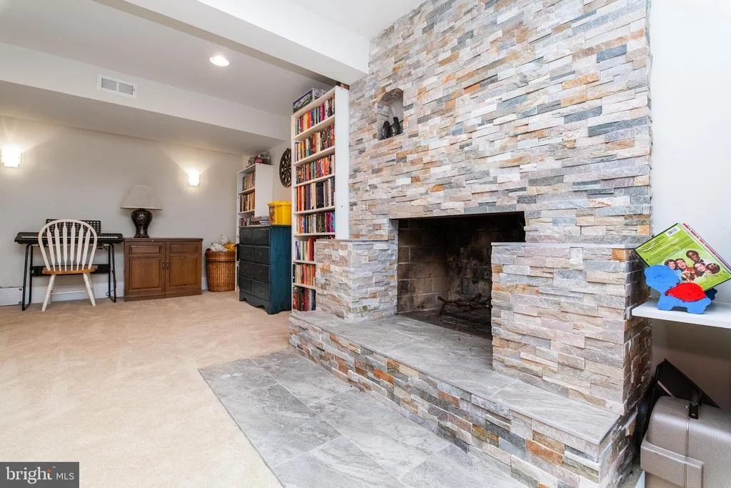 Photo of 5444 WOLF RIVER LANE