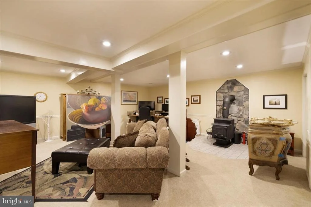 Photo of 1049 LAUREL GROVE ROAD