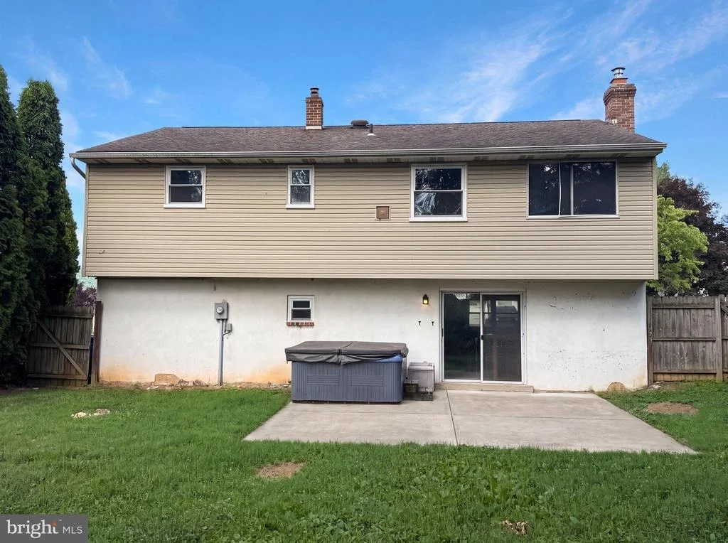 Photo of 745 POMANDER AVENUE