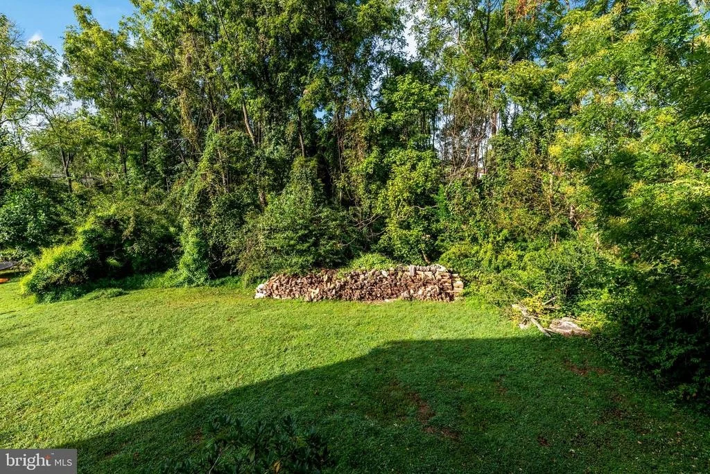 Photo of 5262 ELIOTS OAK ROAD