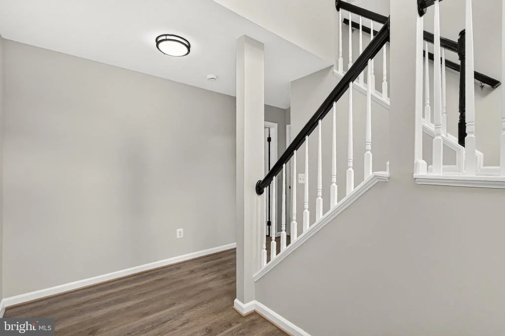 Photo of 8928 GARDEN GATE DRIVE