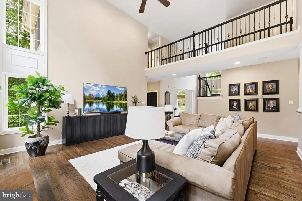 Photo of 3820 LEAFCREST COURT