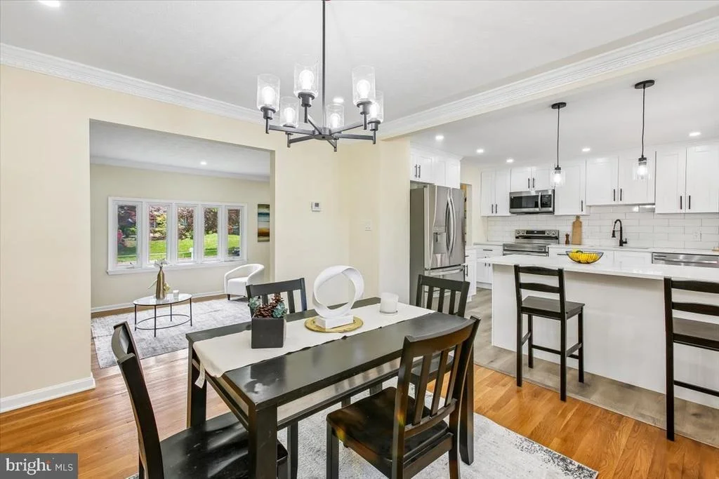 Photo of 1705 CRESTVIEW DRIVE