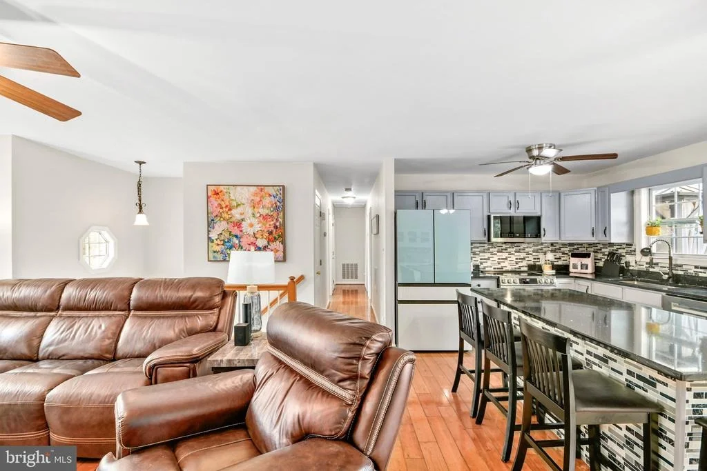 Photo of 16902 READING DRIVE