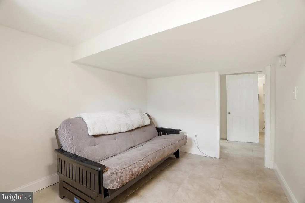 Photo of 300 TOWNSEND AVENUE