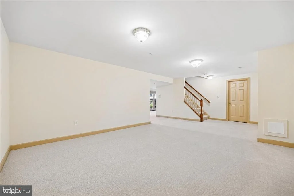 Photo of 21400 MANOR VIEW CIRCLE