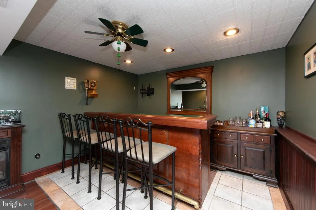 Photo of 787 LANCING ROAD
