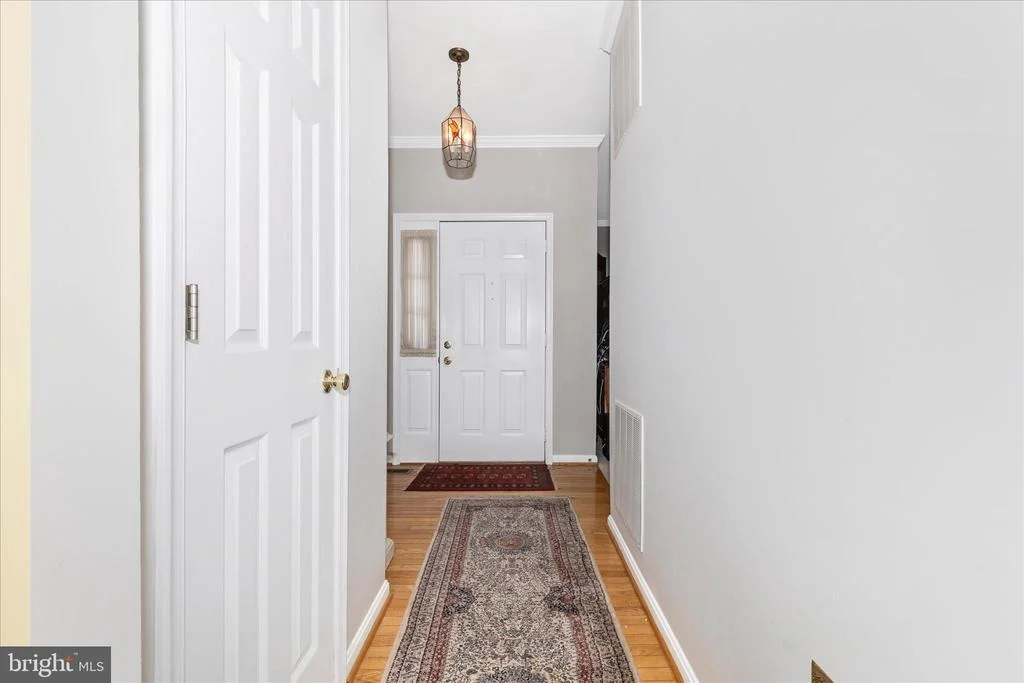 Photo of 105 CROSSING POINTE COURT