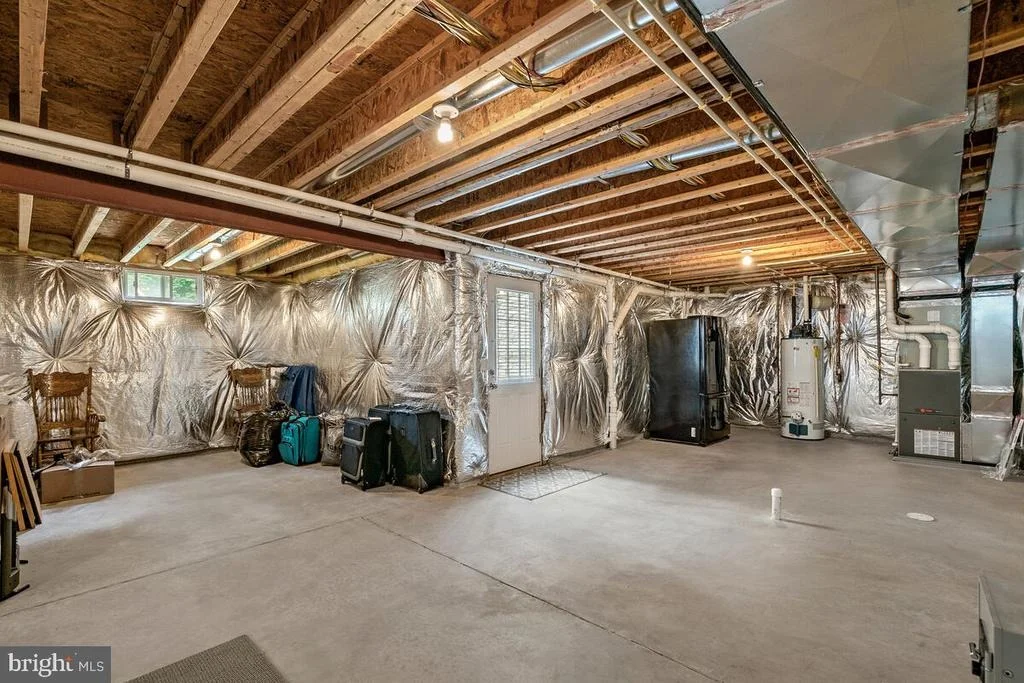 Photo of 305 GENESIS WAY