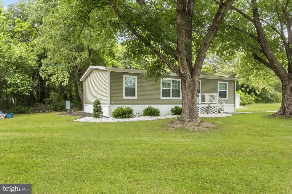 Photo of 25762 HOLLY VIEW DRIVE