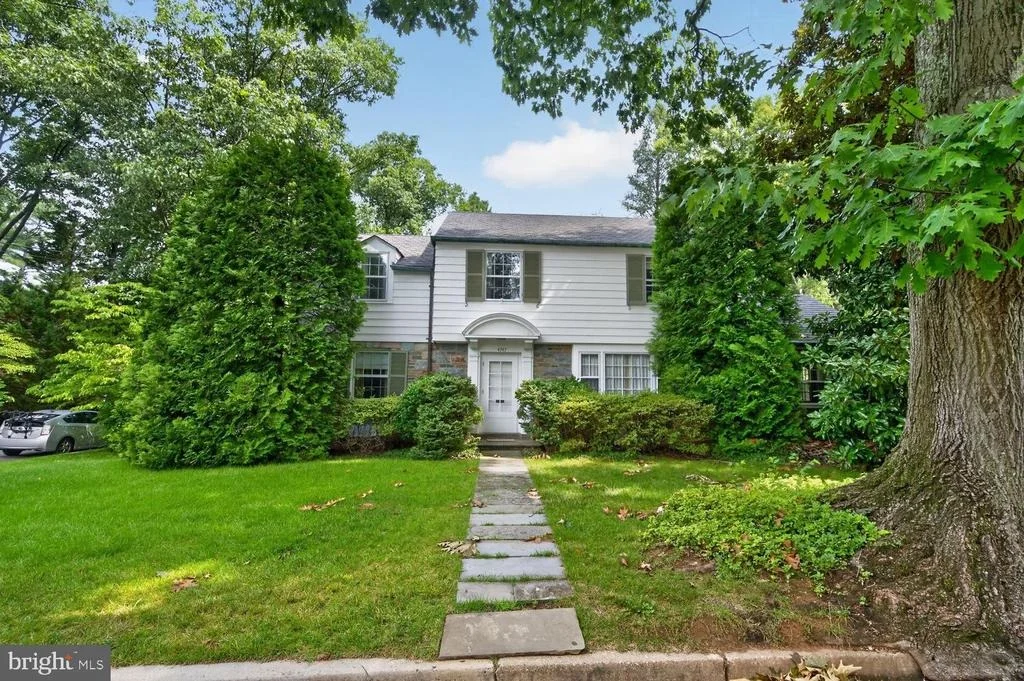 Photo of 4747 UPTON STREET NW