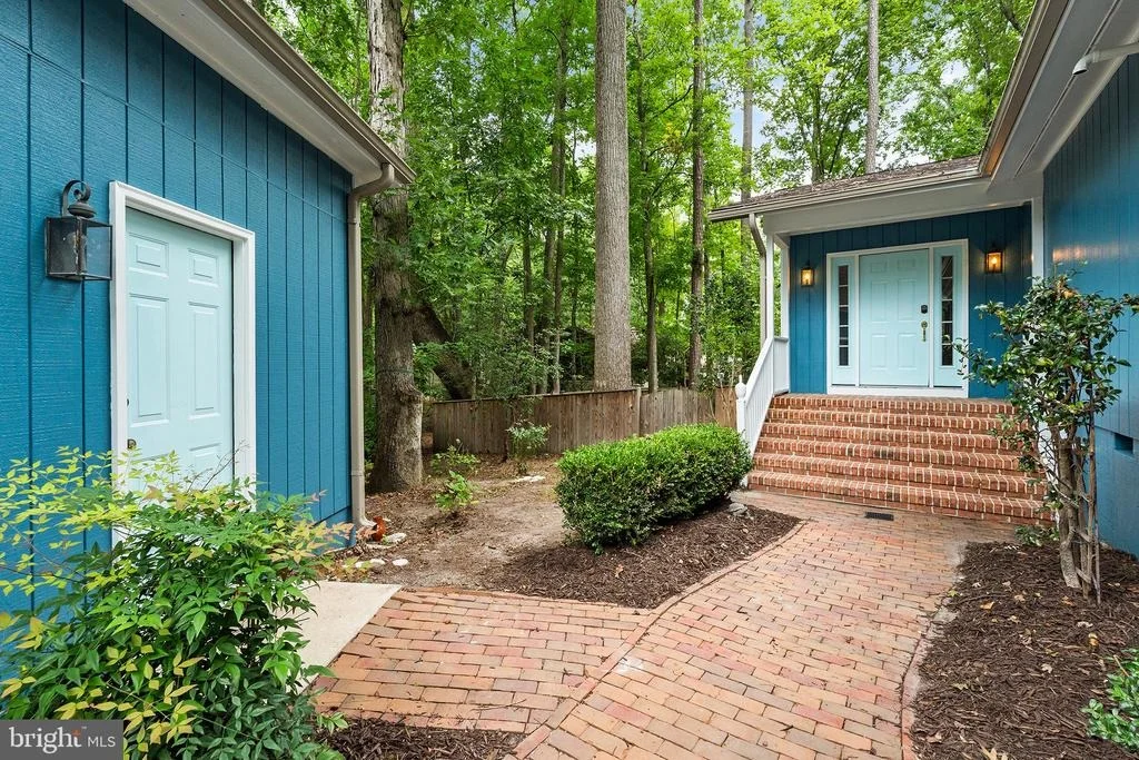 Photo of 30 SLOOP LANE