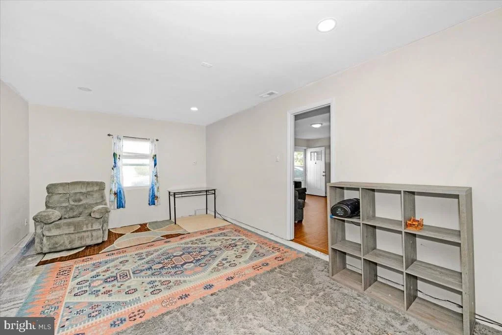 Photo of 302 MANOR COURT