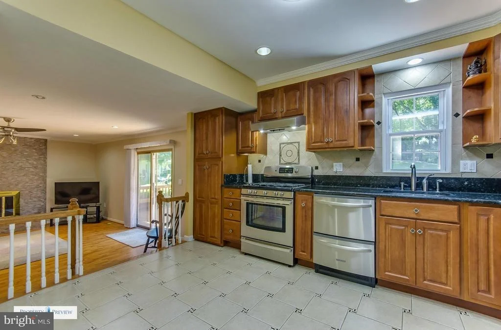 Photo of 15528 PEACH LEAF LANE