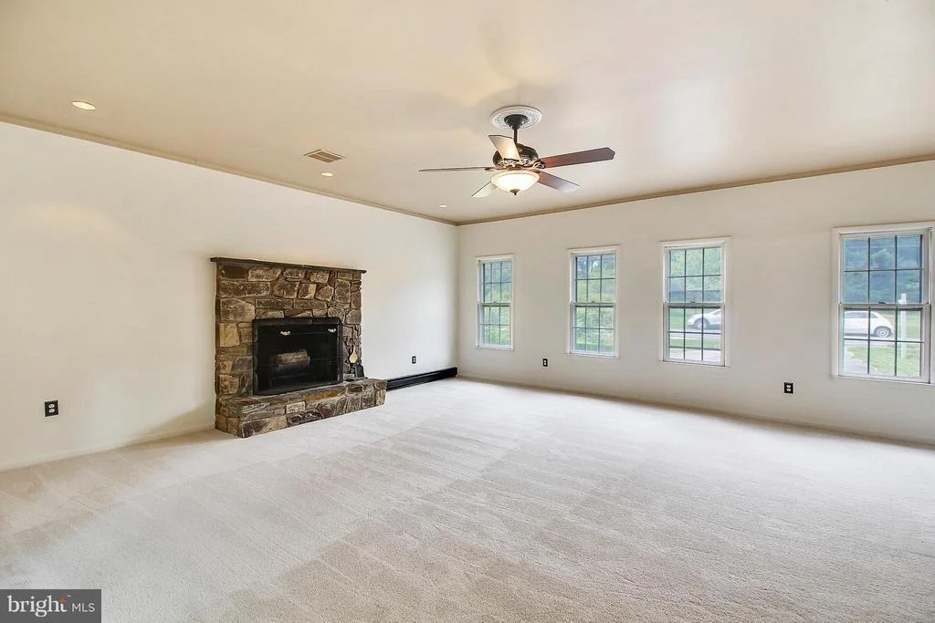 Photo of 18417 BOWIE MILL ROAD