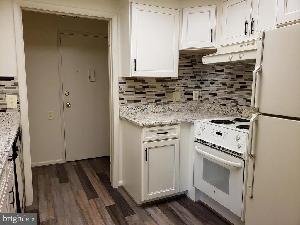 Photo of Unit 73C at 3600 GLENEAGLES DRIVE