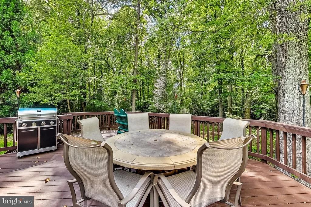 Photo of 2452 FREETOWN DRIVE