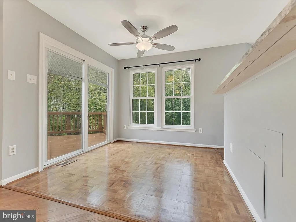 Photo of 620 ANGELWING LANE