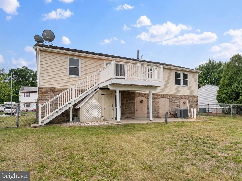 Photo of 131 STURBRIDGE DRIVE