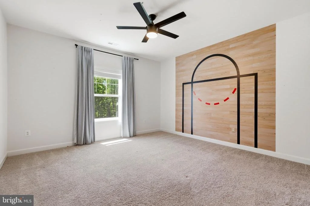 Photo of 301 KINGDOM DRIVE