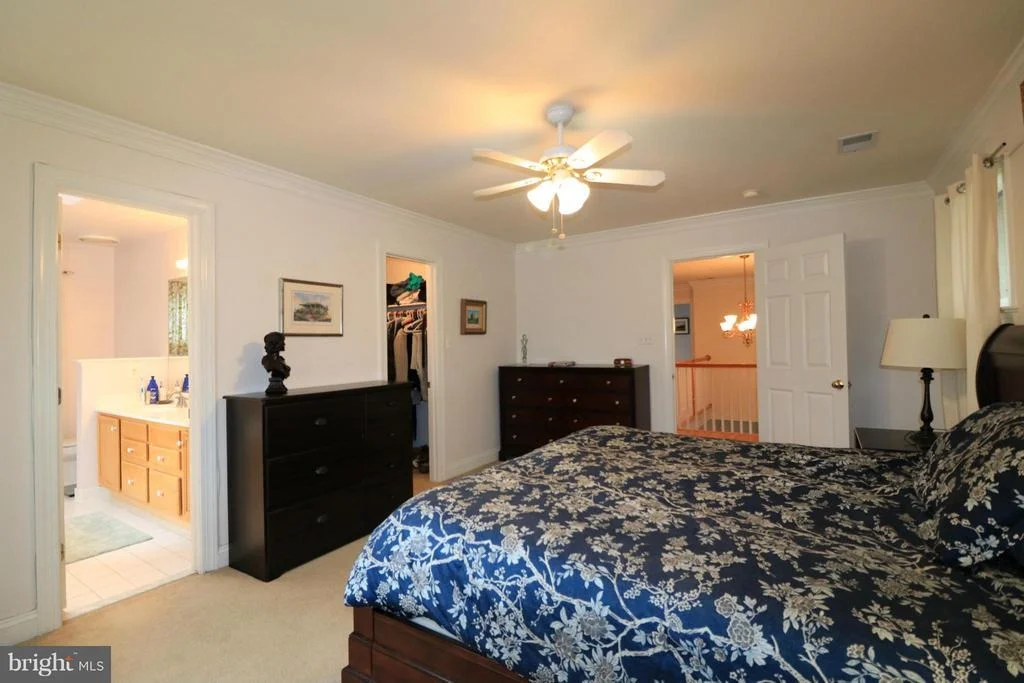 Photo of 6421 83RD PLACE