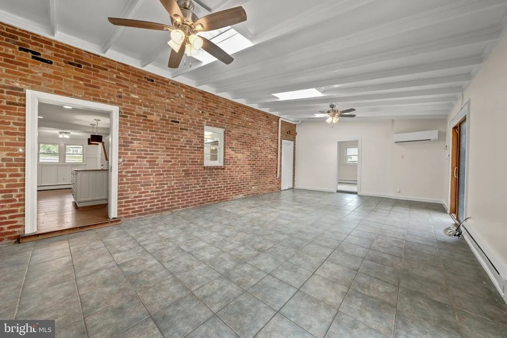 Photo of 20212 BROAD RUN DRIVE
