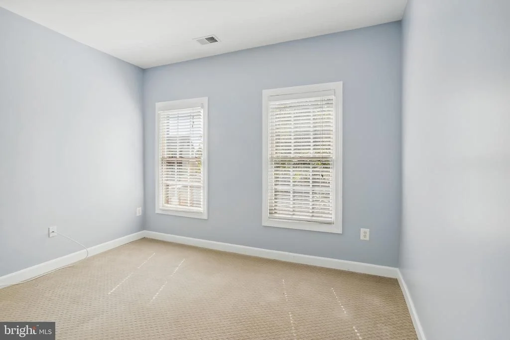 Photo of 4412 WINDING OAK DRIVE