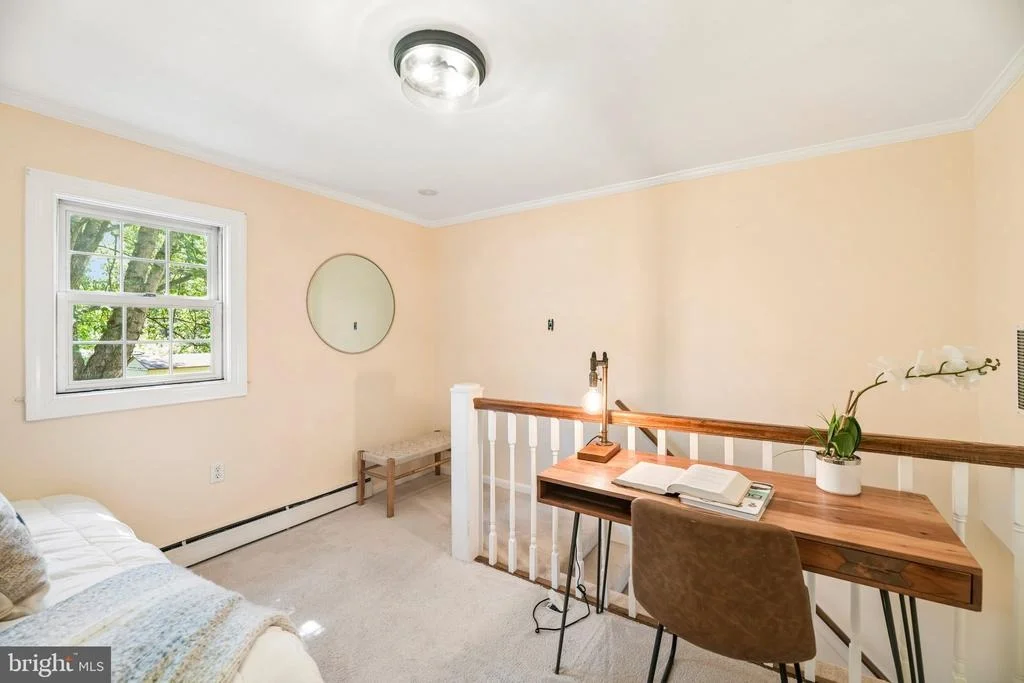 Photo of 8420 LEAF ROAD