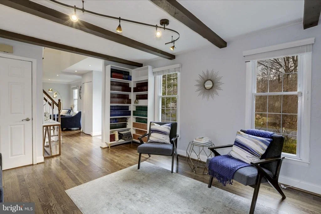 Photo of 410 PIPING ROCK DRIVE