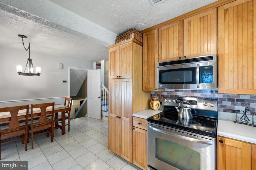 Photo of 530 RITA DRIVE
