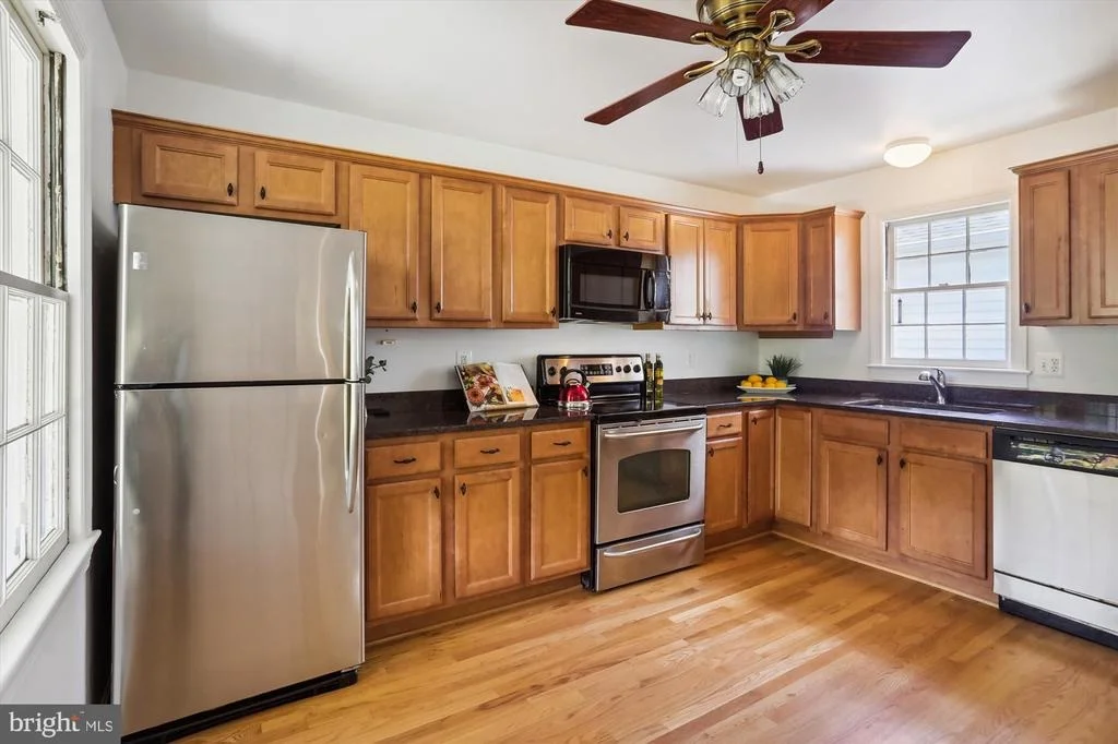 Photo of 17 PIPING ROCK DRIVE