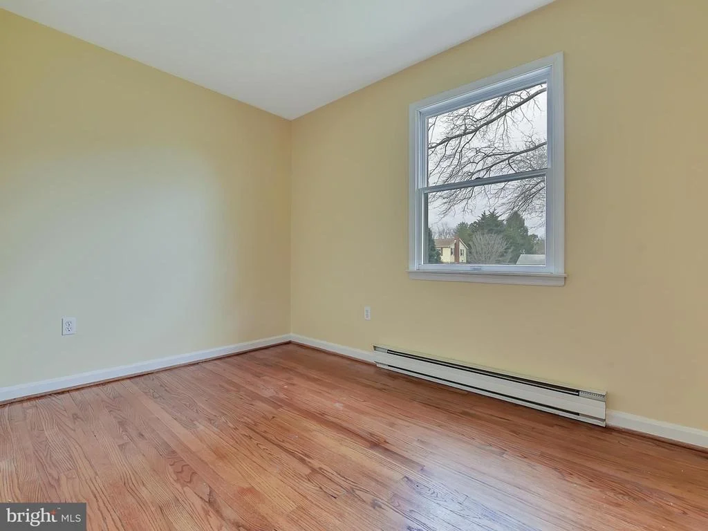 Photo of 7299 BEECHTREE LANE