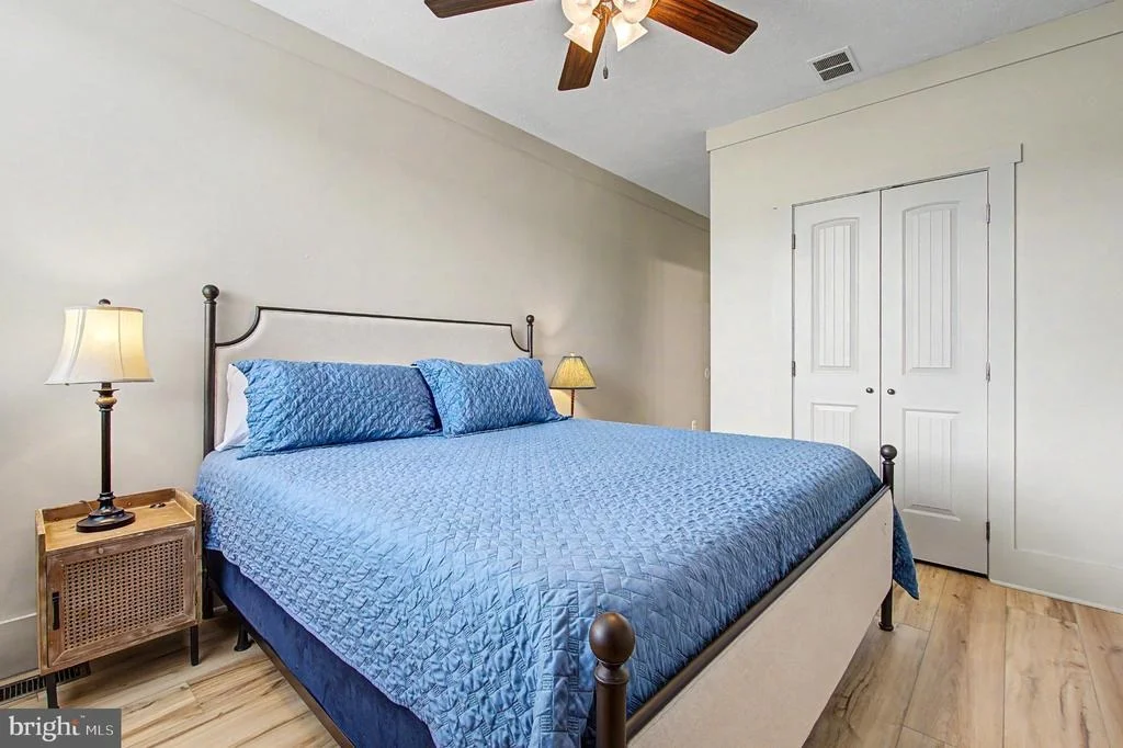 Photo of 342 LAKEFRONT LINKS DRIVE