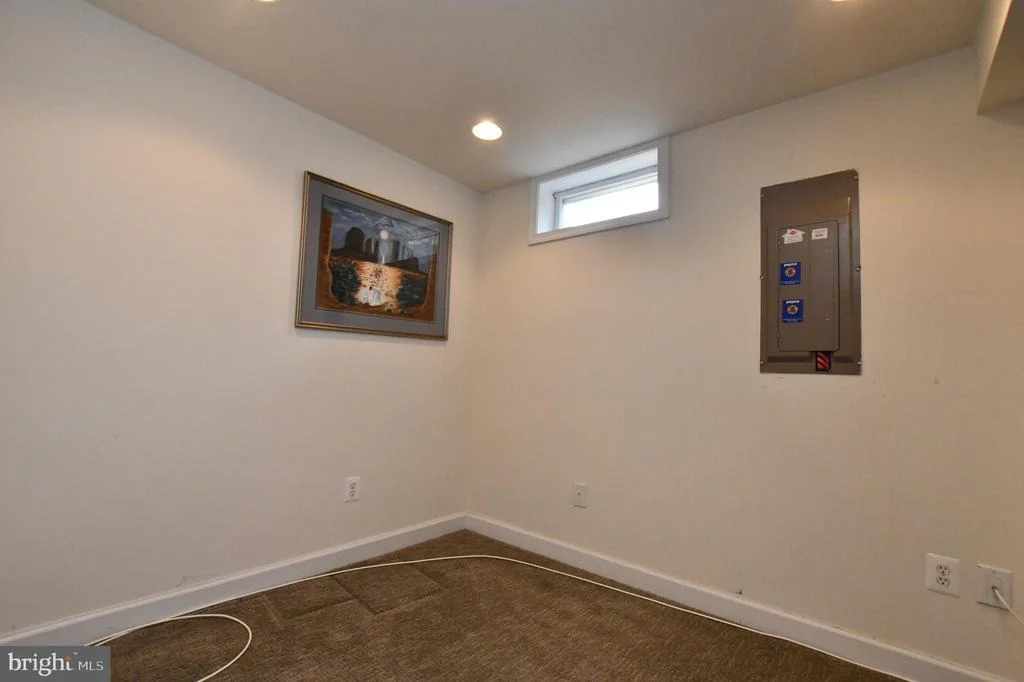 Photo of 9244 MATTHEW DRIVE