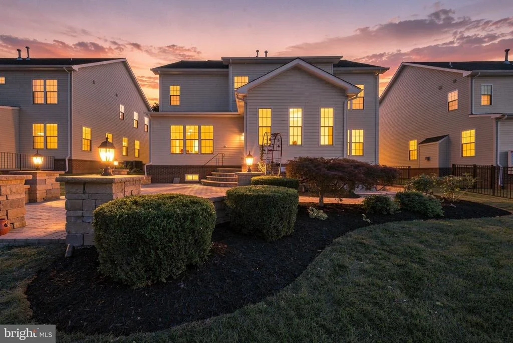 Photo of 23246 MINERVA DRIVE