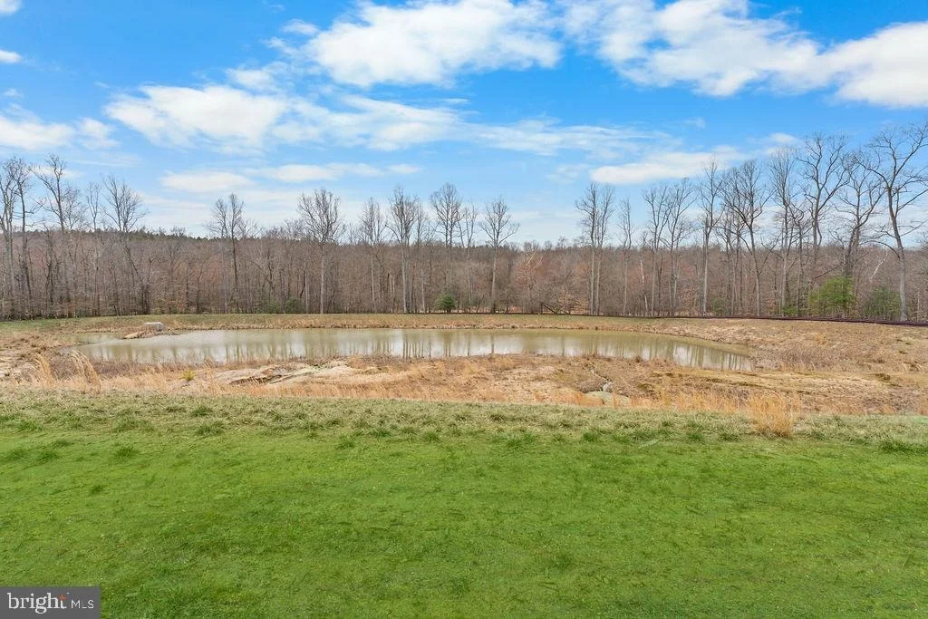 Photo of 5196 NEWPORT CIRCLE