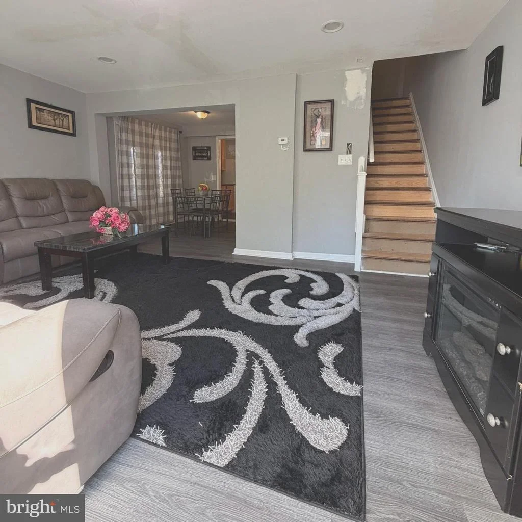 Photo of 1021 BOOKER DRIVE
